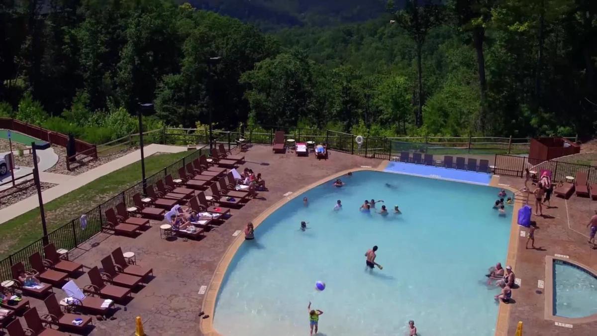 2Br Westgate Resort Sleeps 10 - Smoky Mtn Condo With Free Water Park 개틀린버그 외부 사진